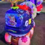 Kiddie Rider modelo ballena